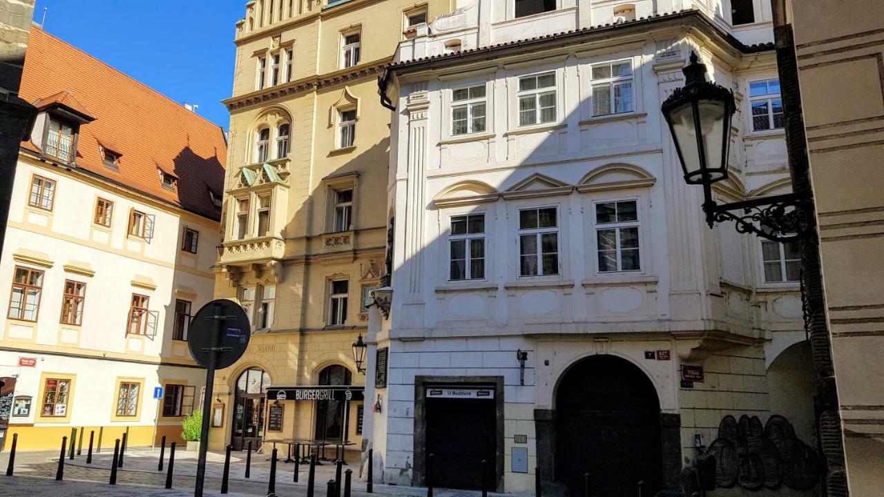 Apartments Týnská 7 Praga Exterior foto